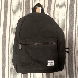 ⚡️Small Black Herschel Backpack⚡️